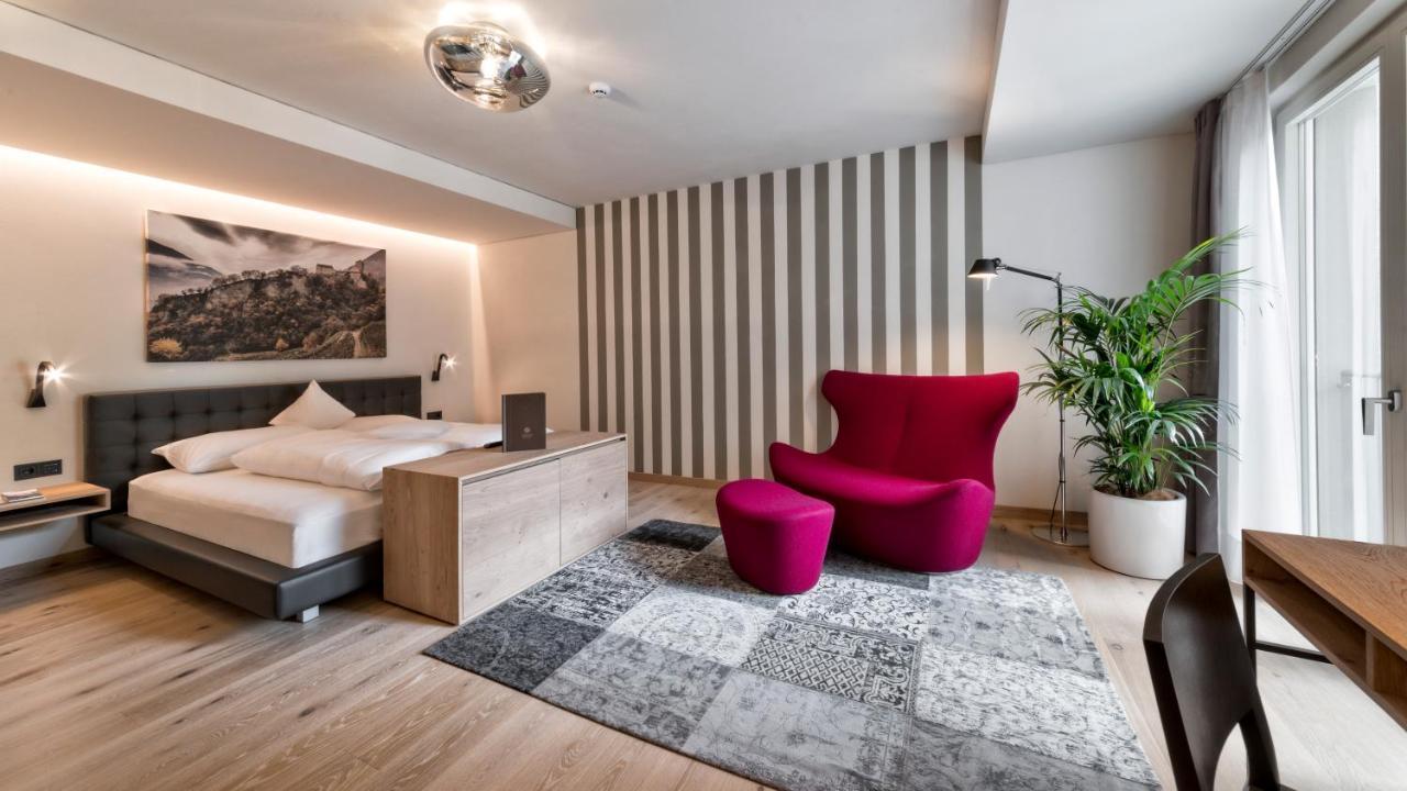 Suiteseven Hotel 4*